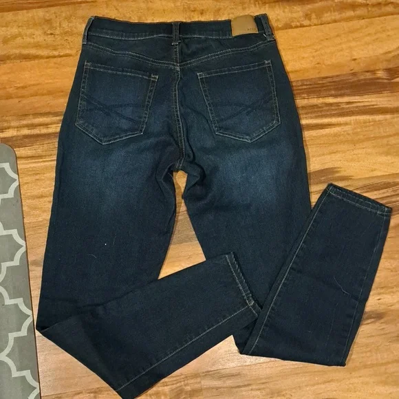 AERO high rise blue jeans size 8 Long - Picture 3 of 4